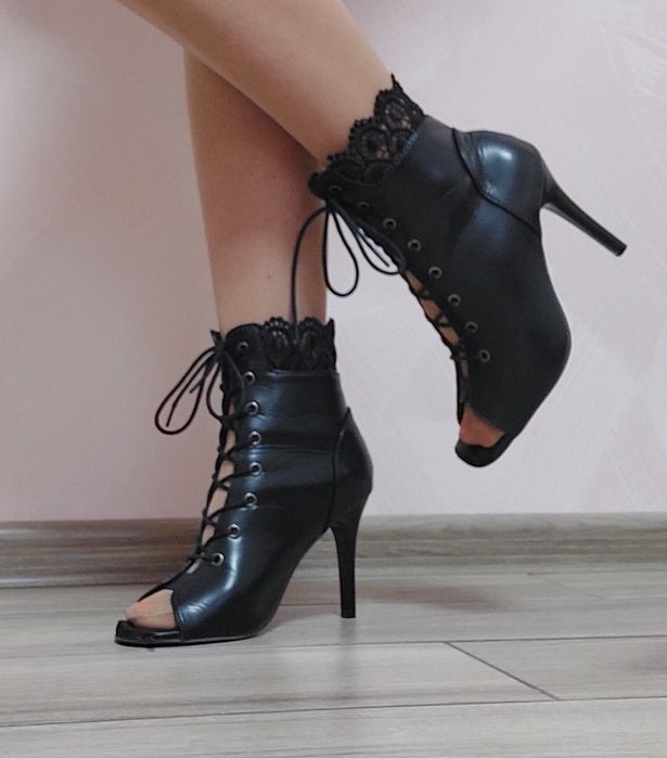 Продам туфлі для хілс[ high heels), 37p