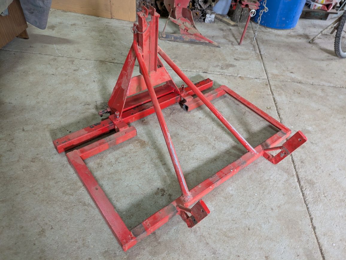 Trator Kubota com alfaias
