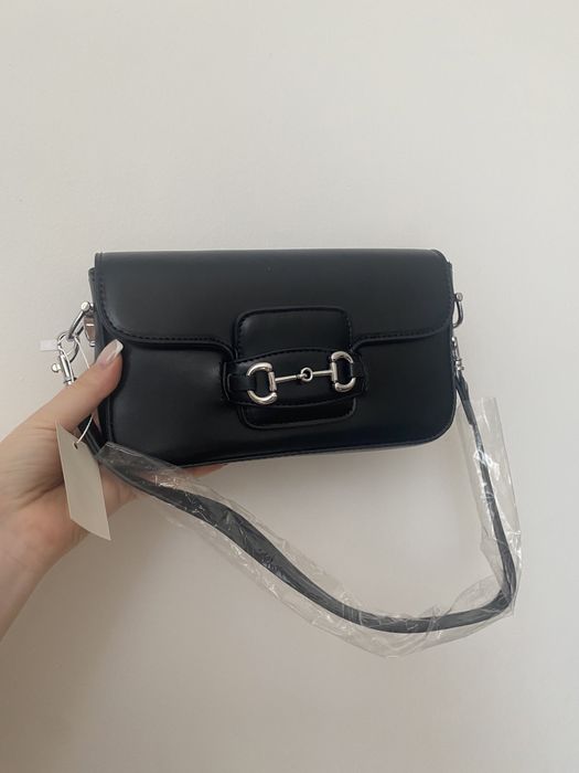 Чорна сумка під Gucci