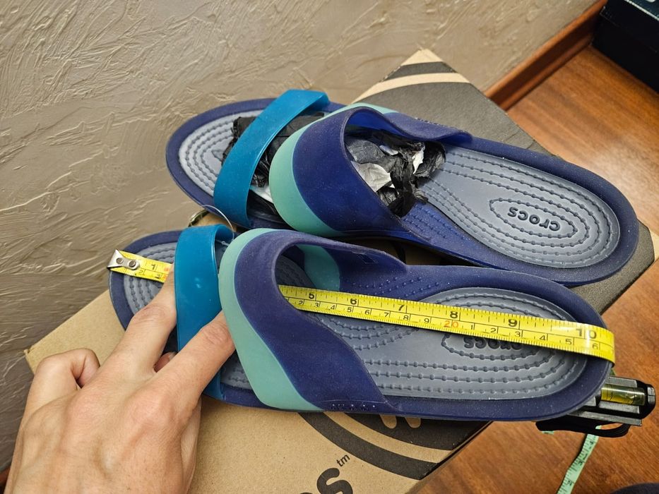 Туфлі мокасини балетки Geox Clark's Crocs шльопанці