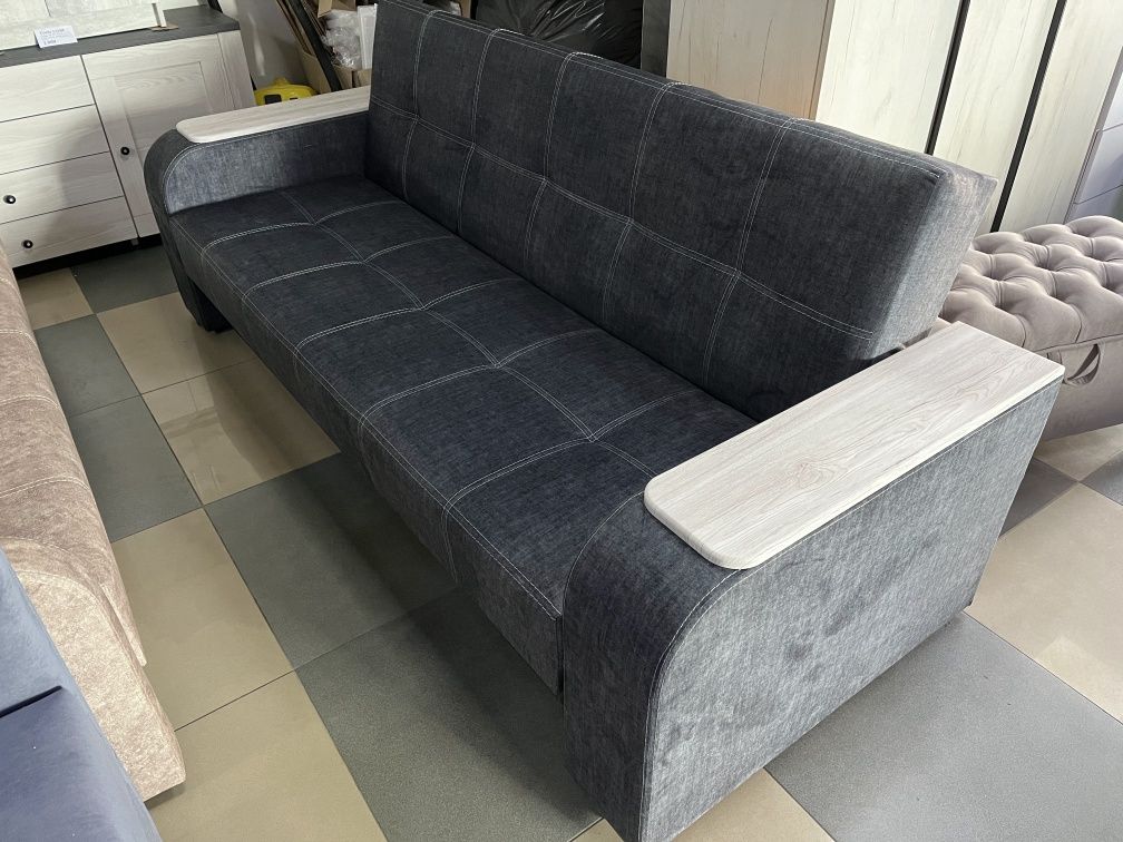 Якісний диван власного виробництва "Релакс"