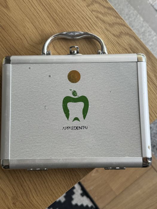 Kit de peças de mão Apple Dental