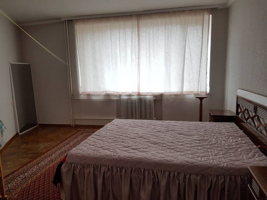 Продам 4 ком. квартиру 105 кв. метров , улица Сосновая