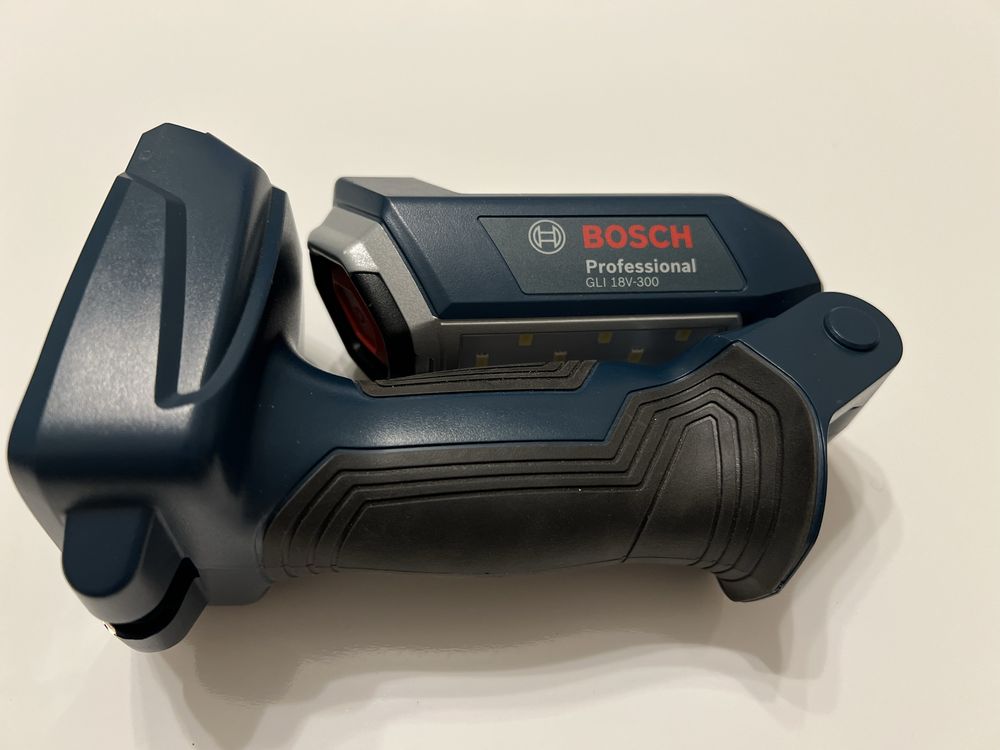 Bosch Lanterna GLI 18V-300 Professional