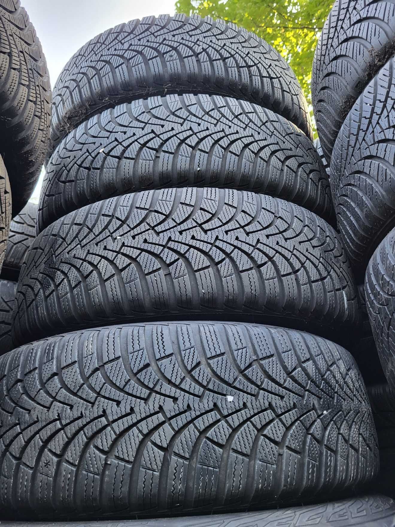 Komplet opon GoodYear UltraGrip 9 205/55r16 91H