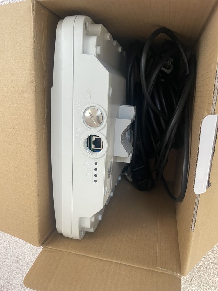 ZTE MF258 ODU-IDU router zewnętrzny LTE KAT. 15