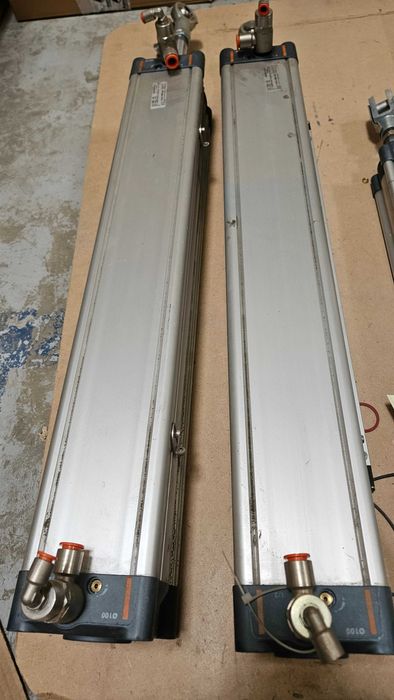 siłowniki pneumatyczne różne rodzaje