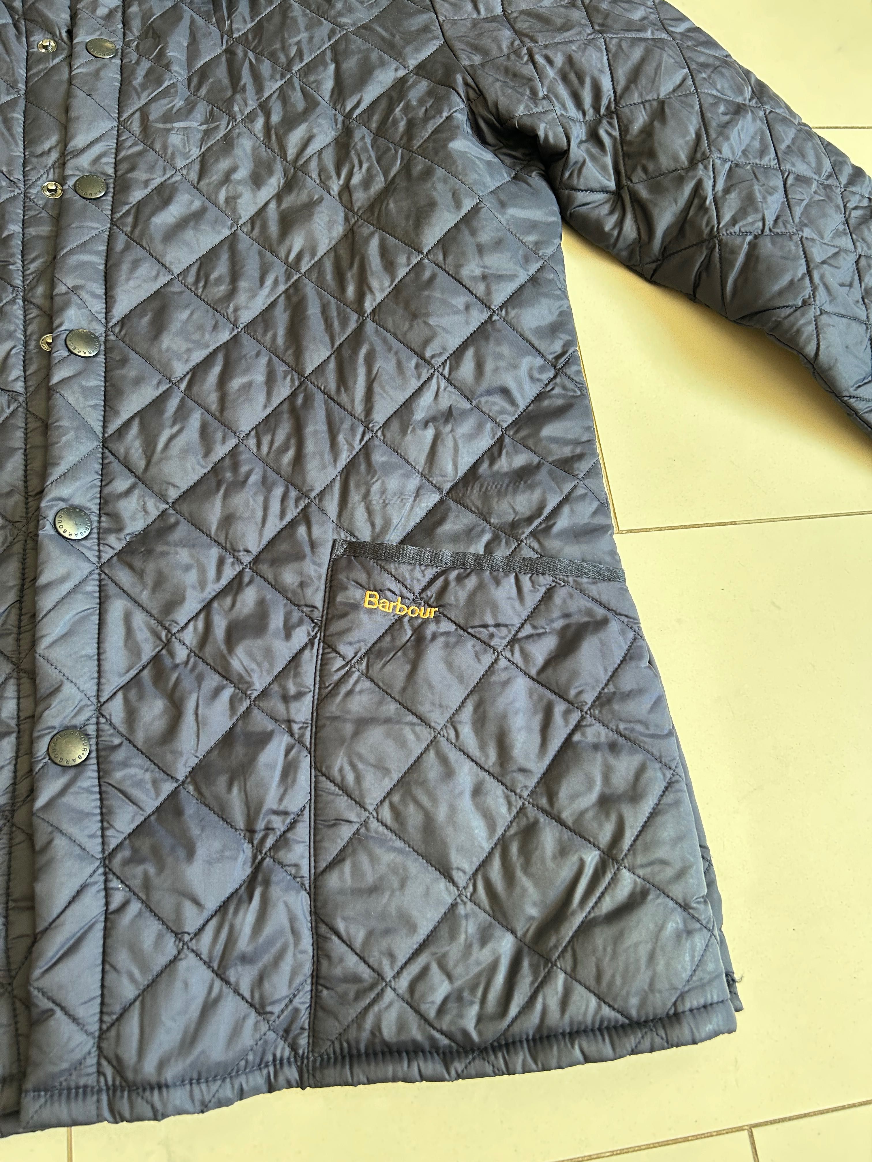 Чоловіча куртка Barbour.