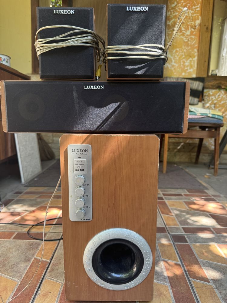 Колонки акустические Iuksion 1500w