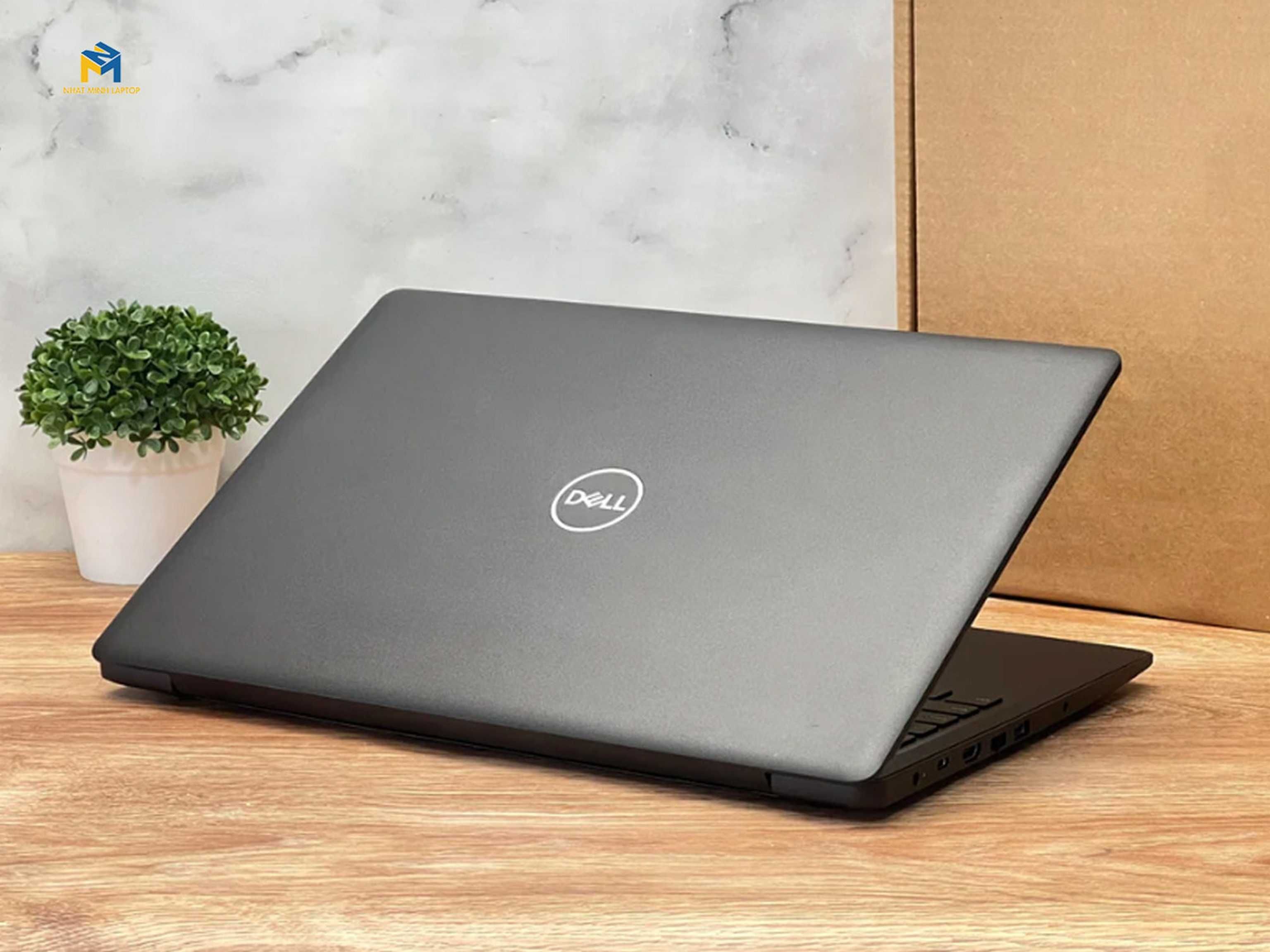 Dell Vostro 15.6" Octacore i5/8GB/256Nvme gama Profissional