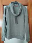 Camisola com gola
