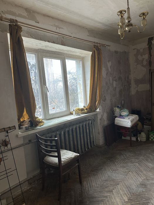 Продам двухкомнатную квартиру Запорожская Е-видновлення