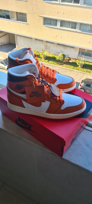 Ténis novos a estrear na caixa Nike AIR JORDAN 1 high retro OG 42,5.