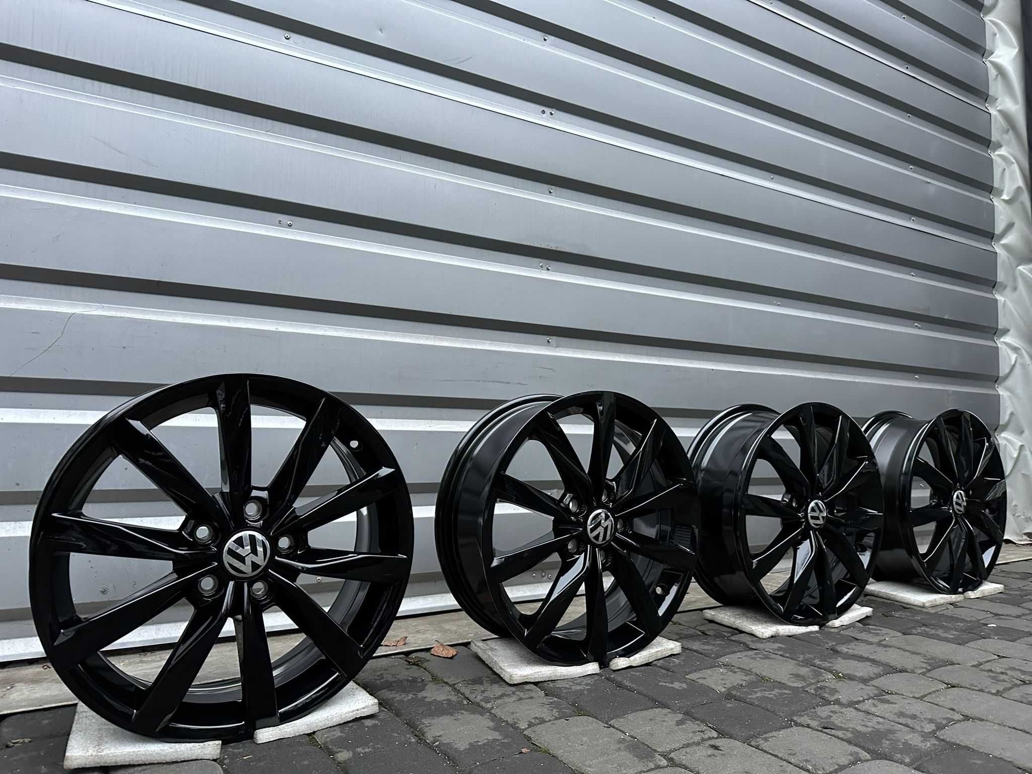 Oryginalne Felgi 17" VW Volkswagen Golf Touran Passat