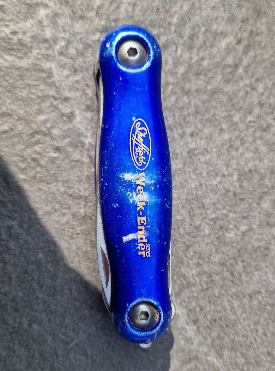 Sheffield Week - ender stary angielski scyzoryk multitool.