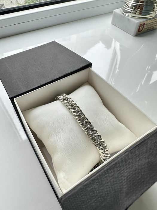 Ланцюжок на руку