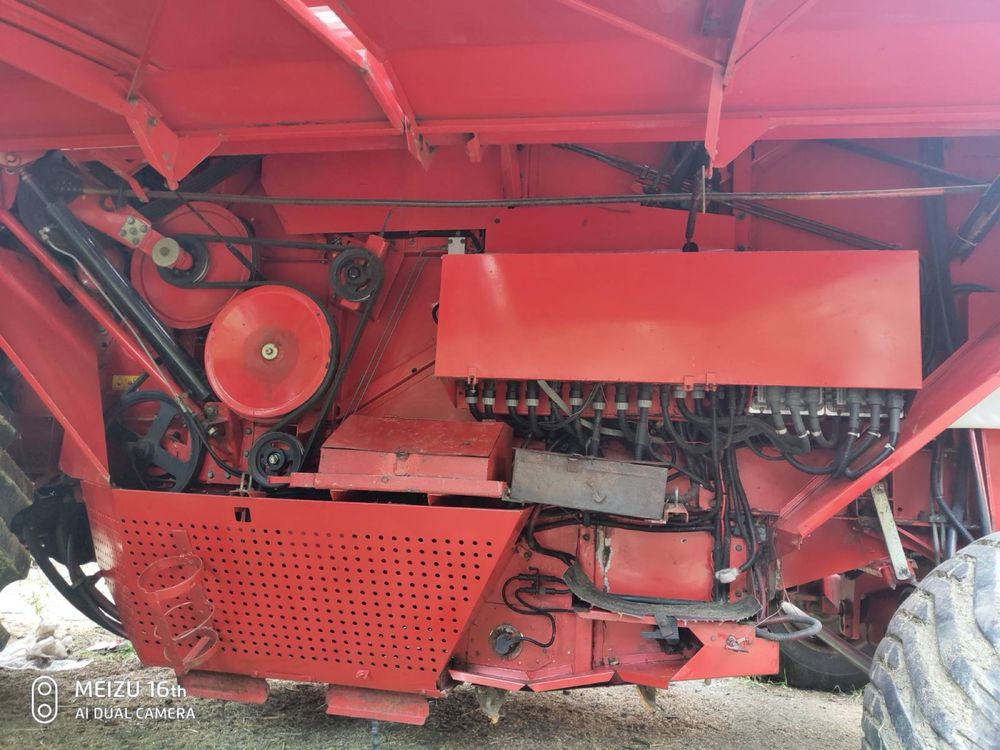 Продам комбайн MASSEY FERGUSON 40