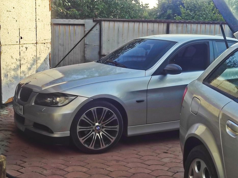 Продаж BMW  E90  320d