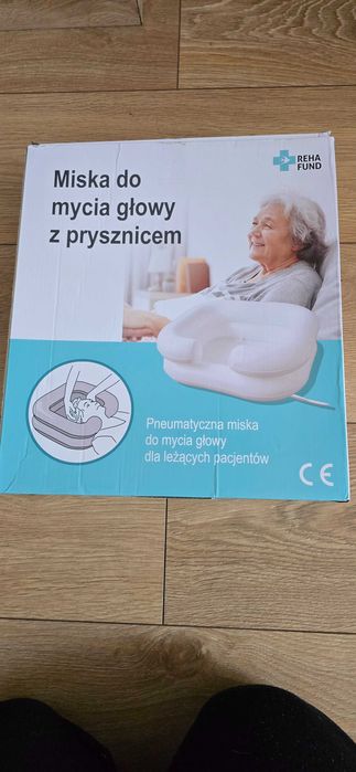 Zestaw prysznic i basen do mycia włosow dla niepełnosprawnych