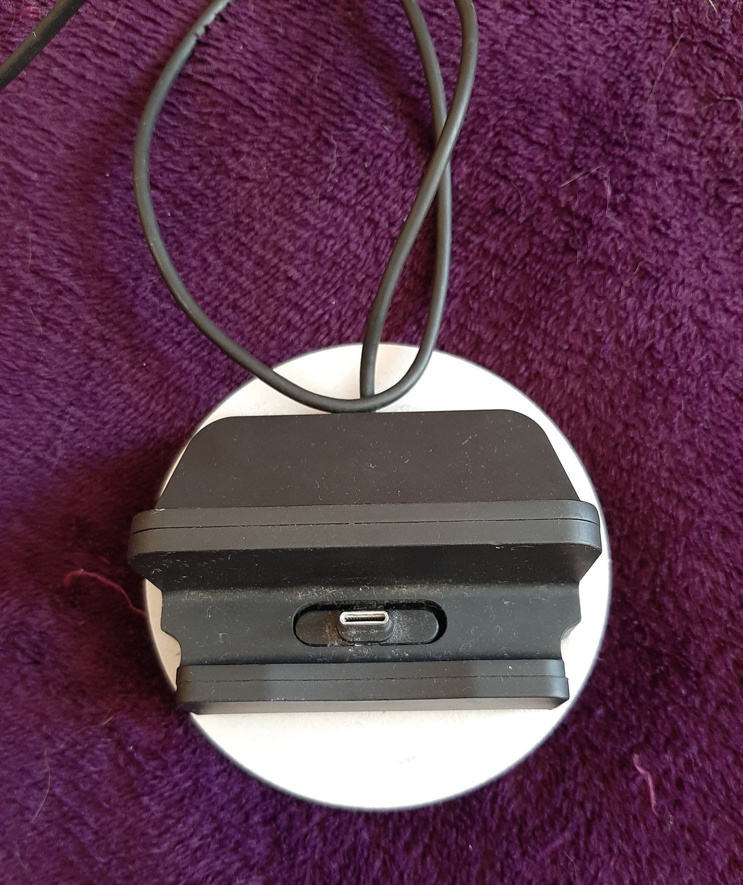 Ładowarka do telefonu usb c stojak