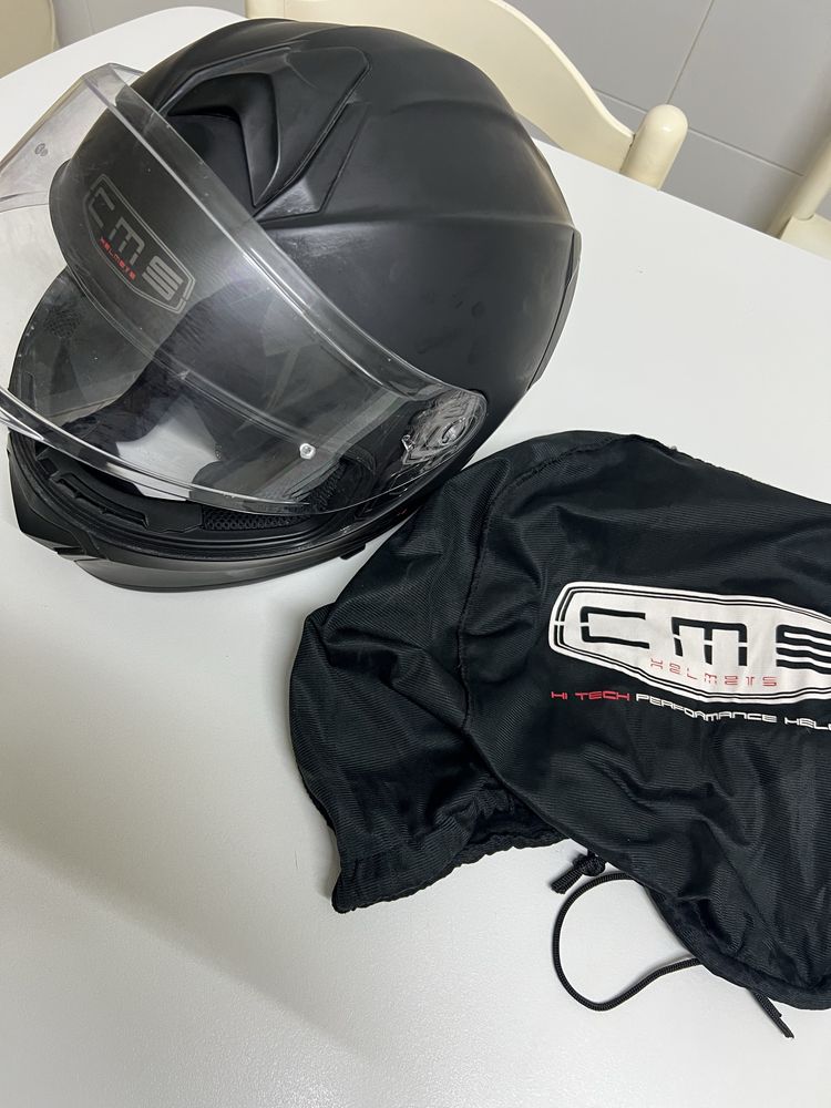 Capacete CMS GP4