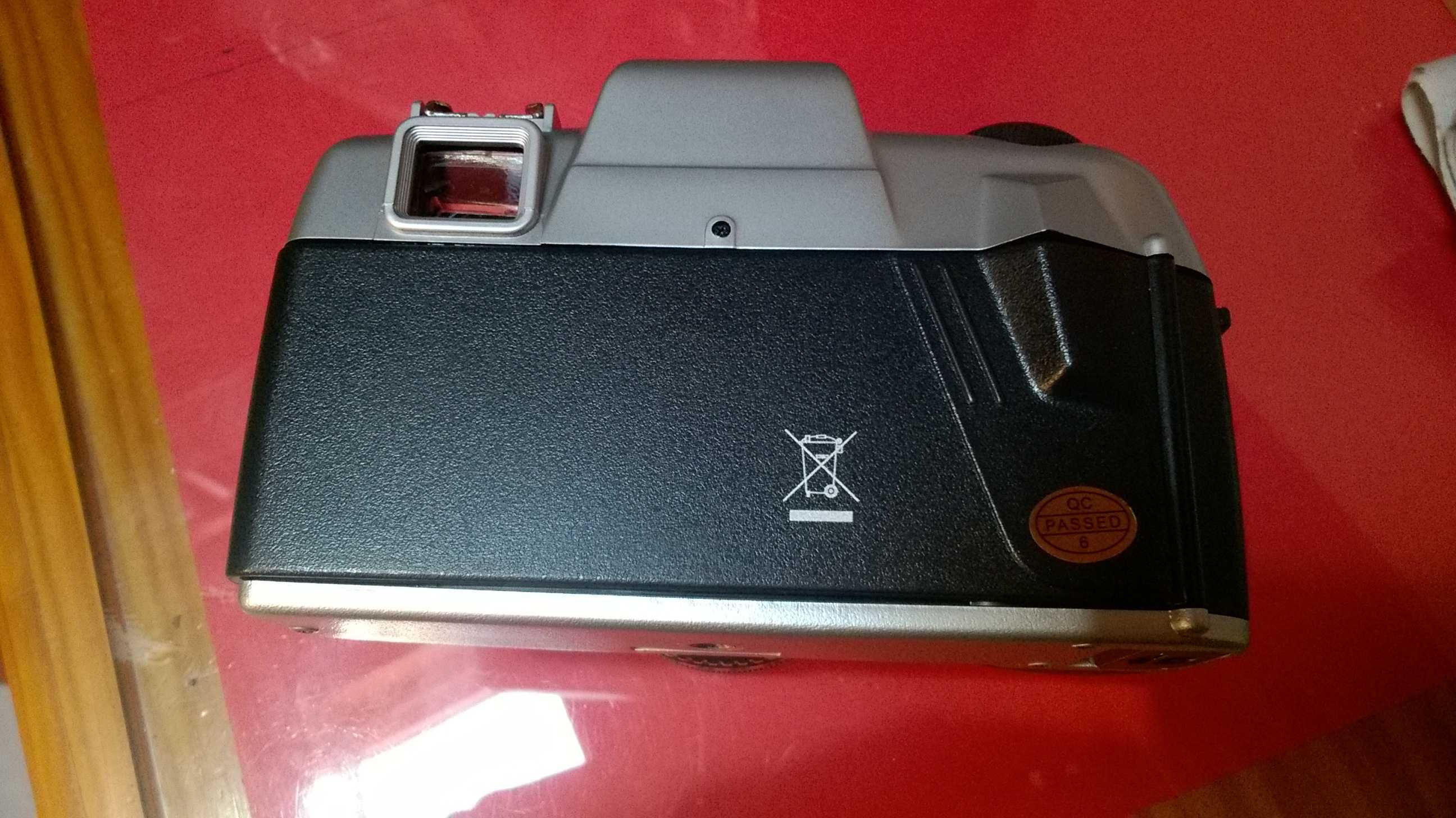 Máquina Fotográfica OLYMPIA