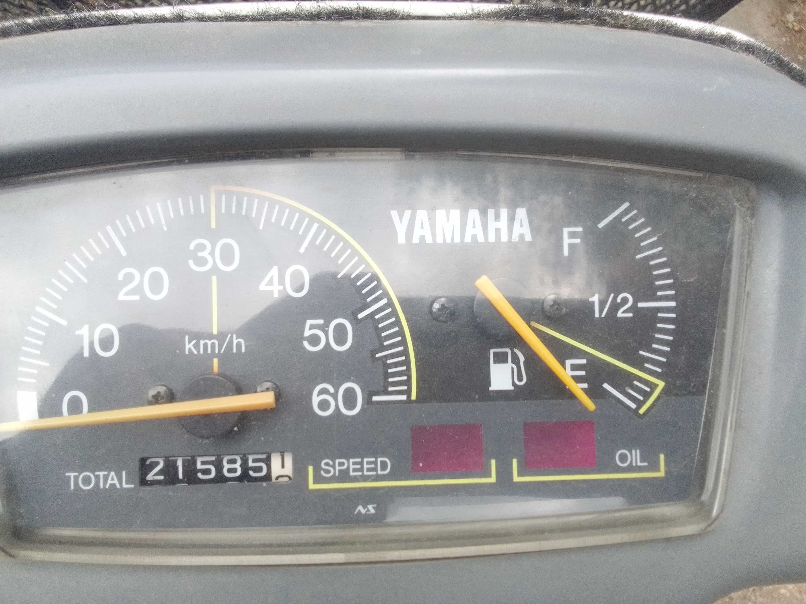 Скутер YAMAHA GEAR 2т с документами