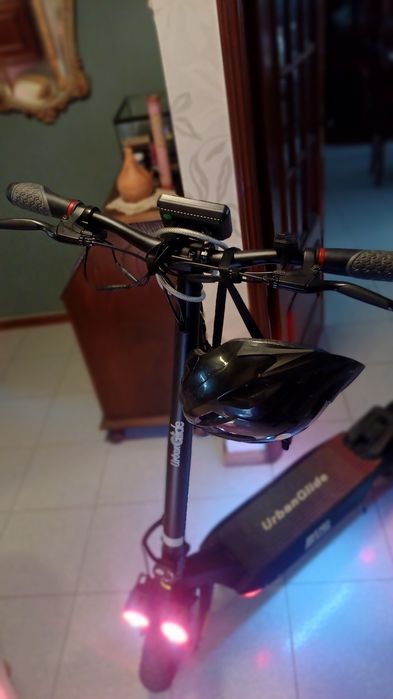 Trotineta semi nueva com propiedad