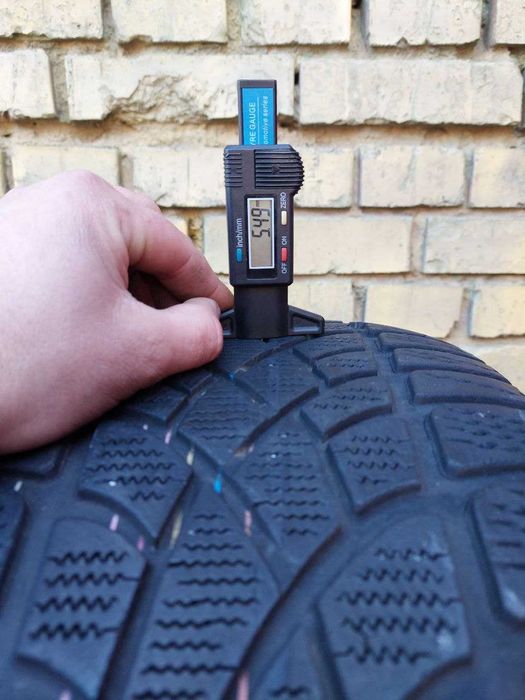 Шини б/в 255 45 R20 Dunlop SP Winter Sport 3D