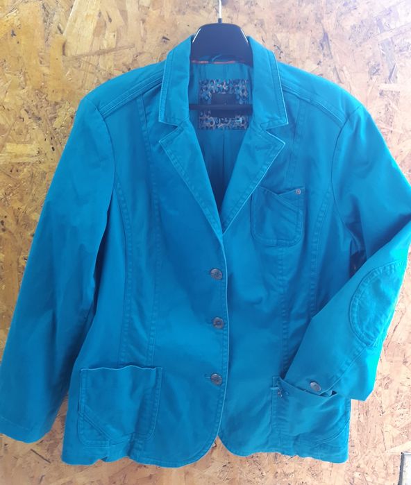 Продам піджак жін.