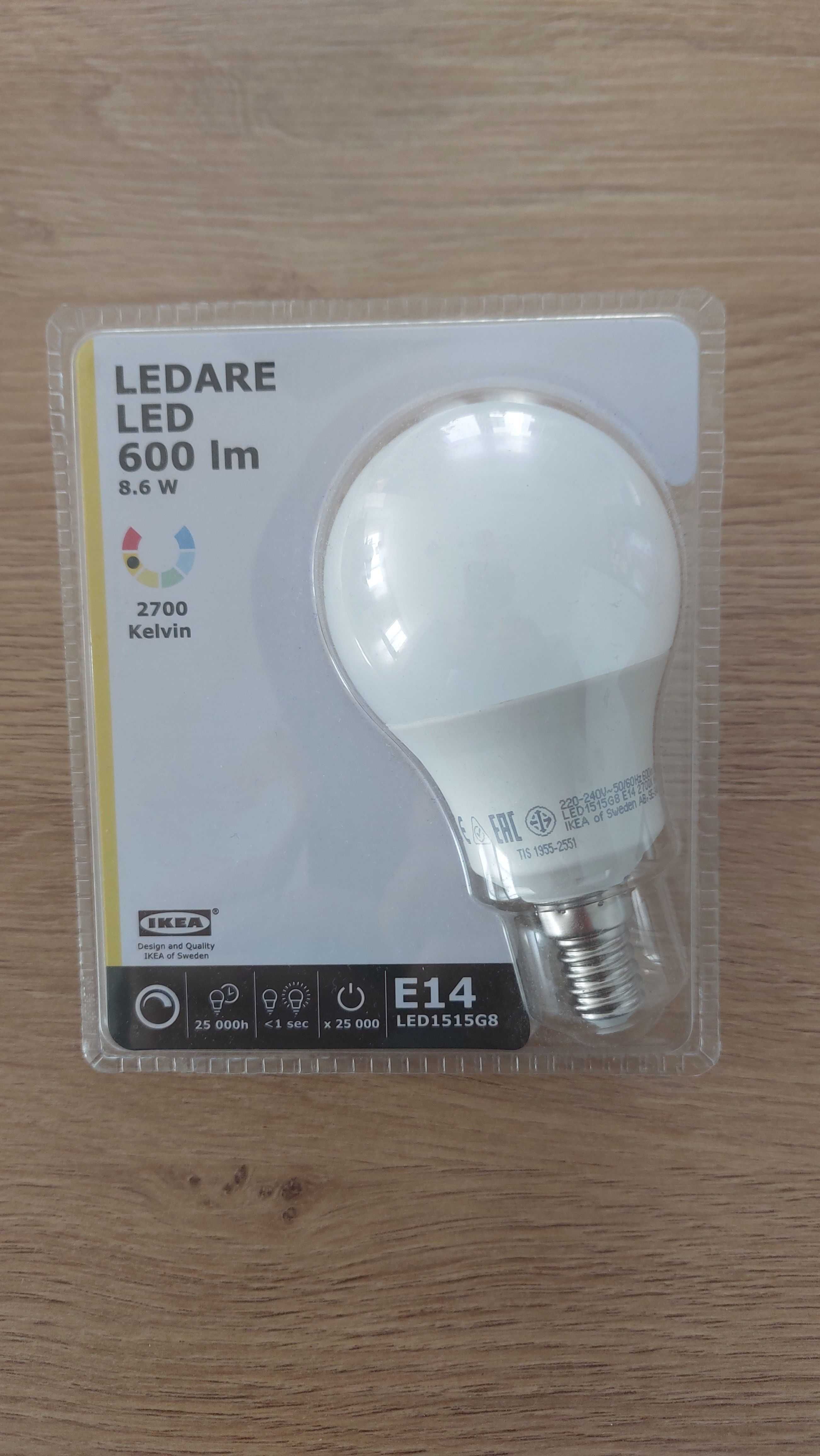 Żarówka LED E14 8.6W 2700K