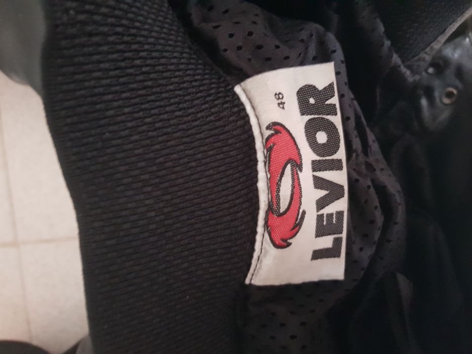 Fato completo de moto Levior