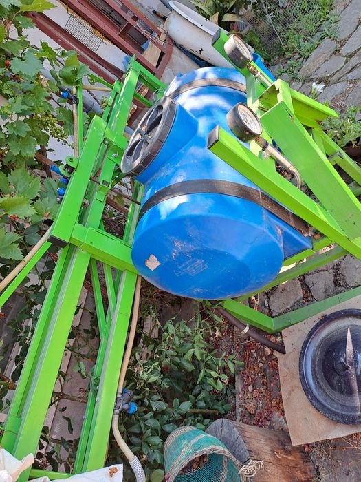 Продам обприскувач до мінітрактора