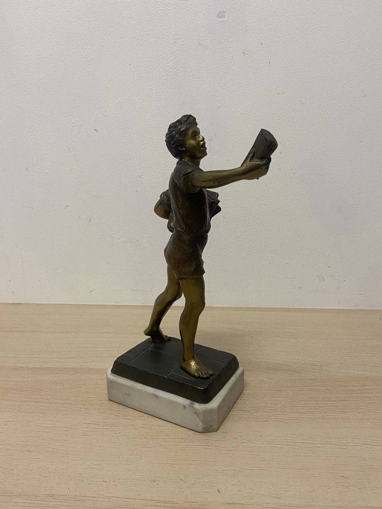 Estatueta em Bronze