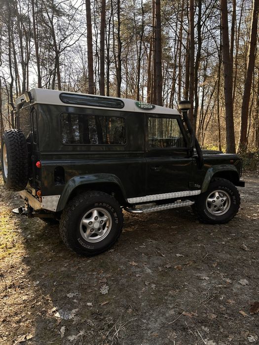 Land Rover Defender 90 2.5 Tdi – 2001 r.