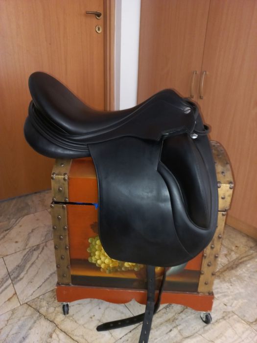 Siodło ujeżdżeniowe Erre Plus Vittoria