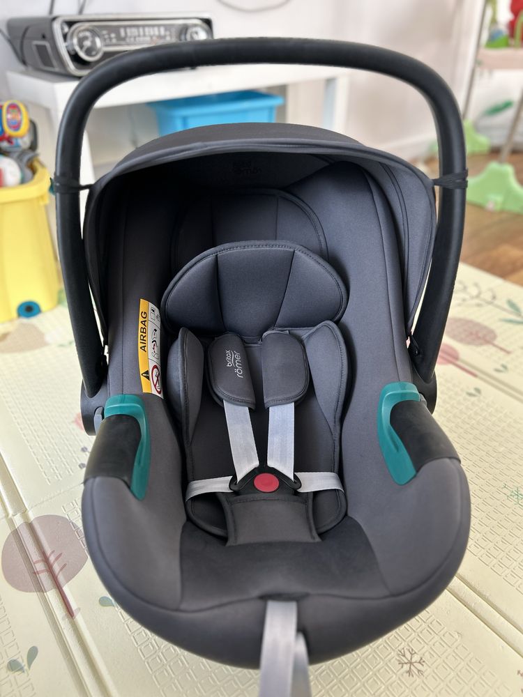 Fotelik Britax Römer BABY-SAFE 3 i-SIZE