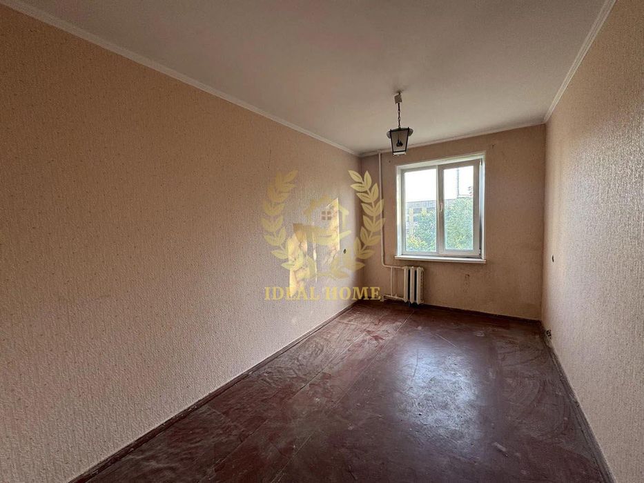 Продається 3-кімнатна квартира в Деснянському р-ні ( Лісовий масив )