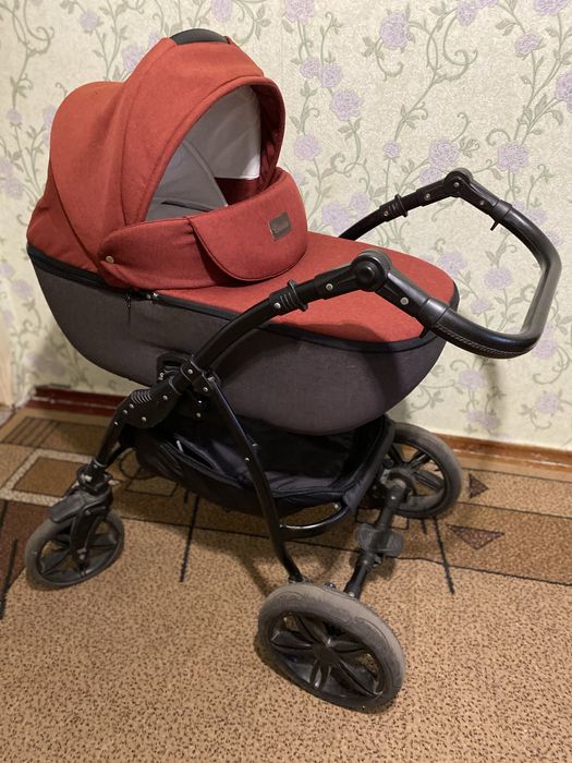 Коляска 2в1. Гарний стан.