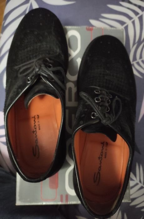 Продам туфли дорогого бренда. Натуральная замша. Размер -42.