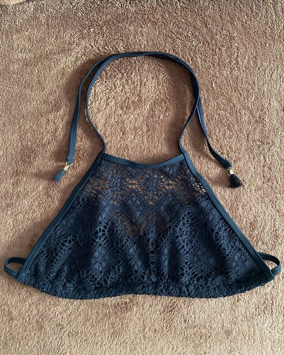 Krótki top z odkrytymi plecami/góra od stroju kąpielowego