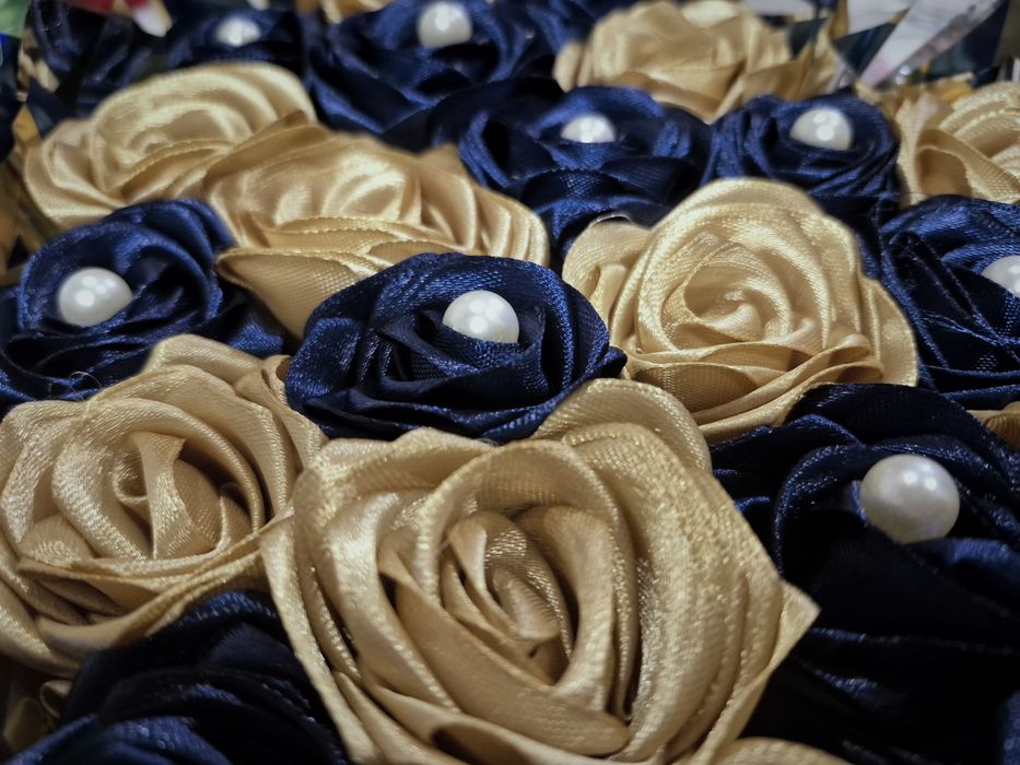 Bukiet jadalny / florystyka / prezent / wstążka satynowa / merci