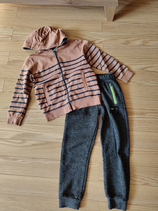 Spodnie sportowe bluza r.128