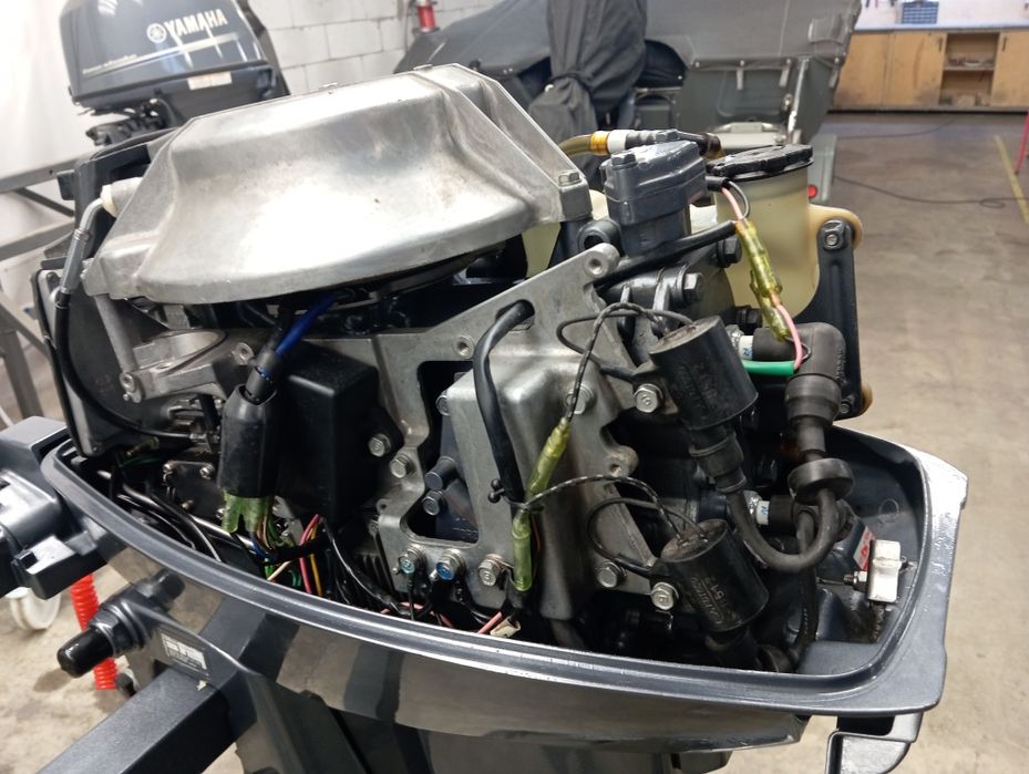 Човновий мотор Yamaha