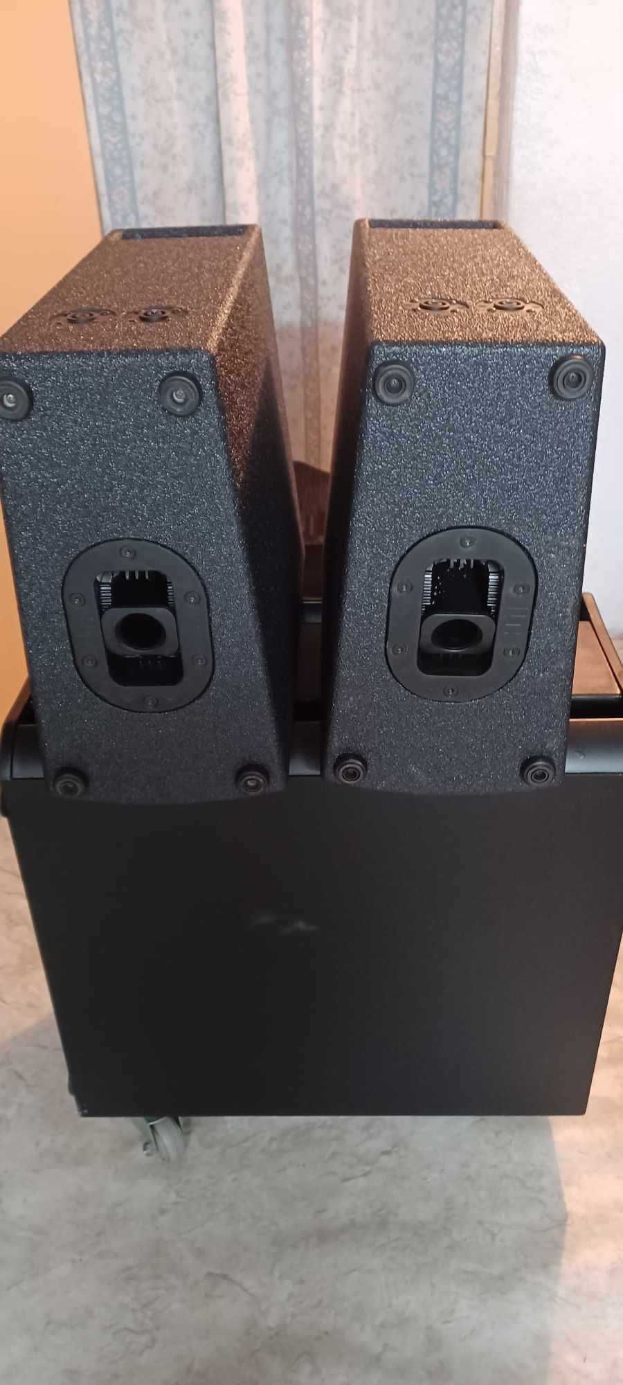 Kolumny estradowe 2x6cali+1cal driver na glosnikach B&C i 18 sound