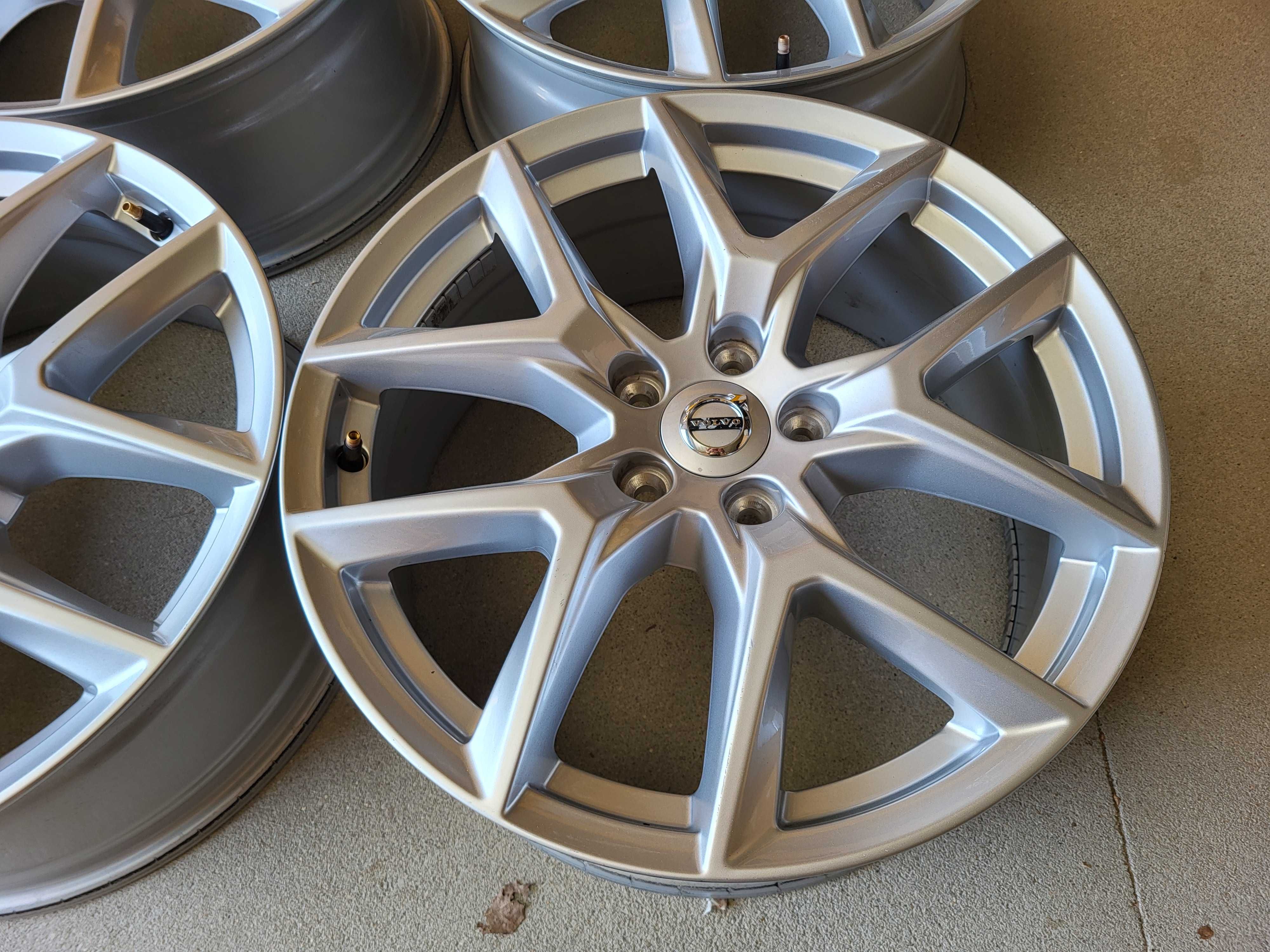 [792] Felgi aluminiowe 18 Cali 5x108 Oryginal VOLVO XC40 XC60 S60 ! !