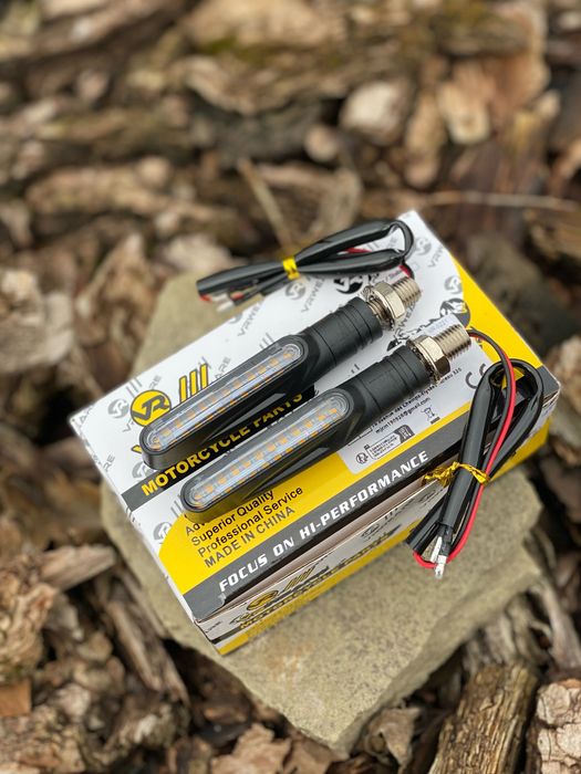 Указатель поворота, сигнал поворота мотоцикла