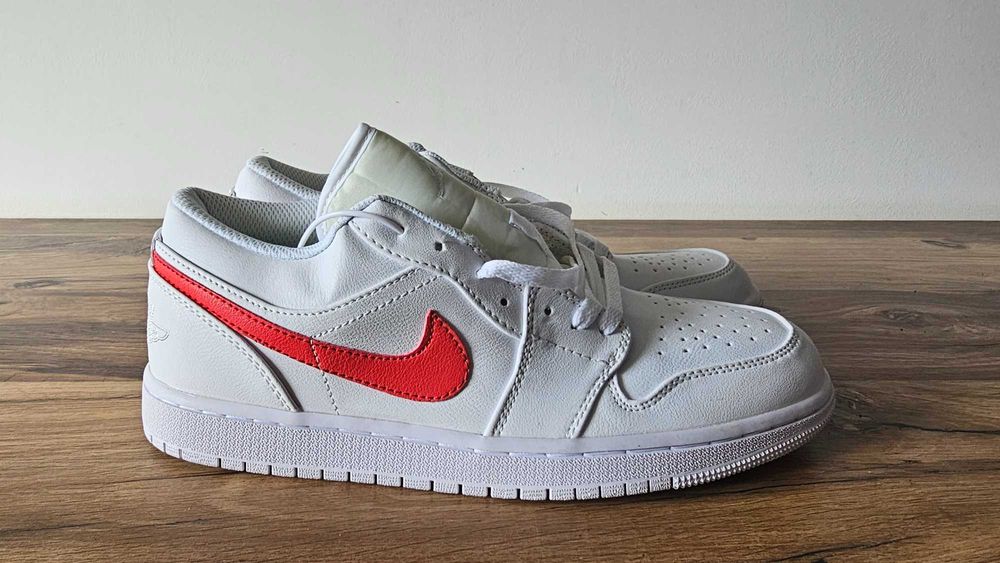 Nike Air Jordan 1 classic oryginalne z dowodem zakupu, nowe, pudełko.