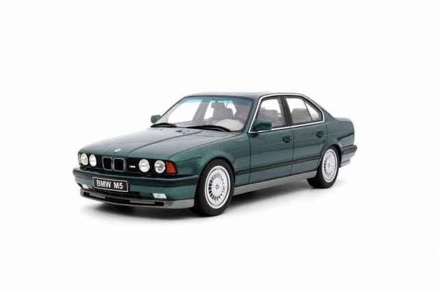 1:18 модель BMW M5 e34, Ottomobile, передпродаж