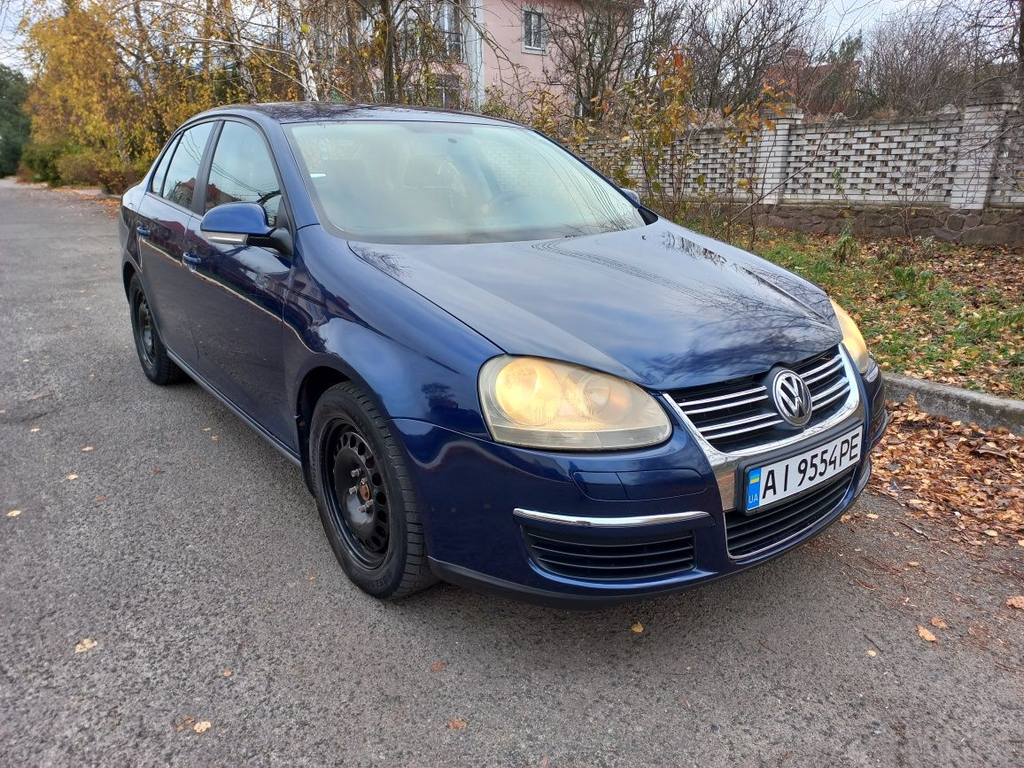 Продам Volkswagen Jetta 2008